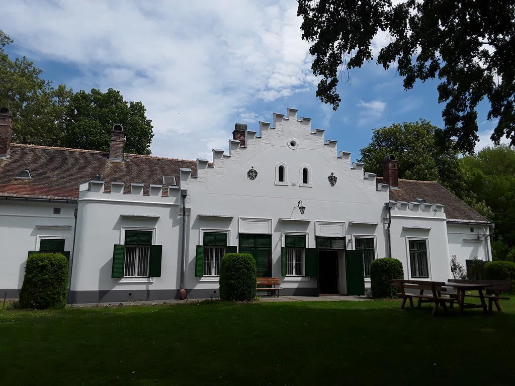 Hotel Igmandy Kuria Nagybajom Exterior foto